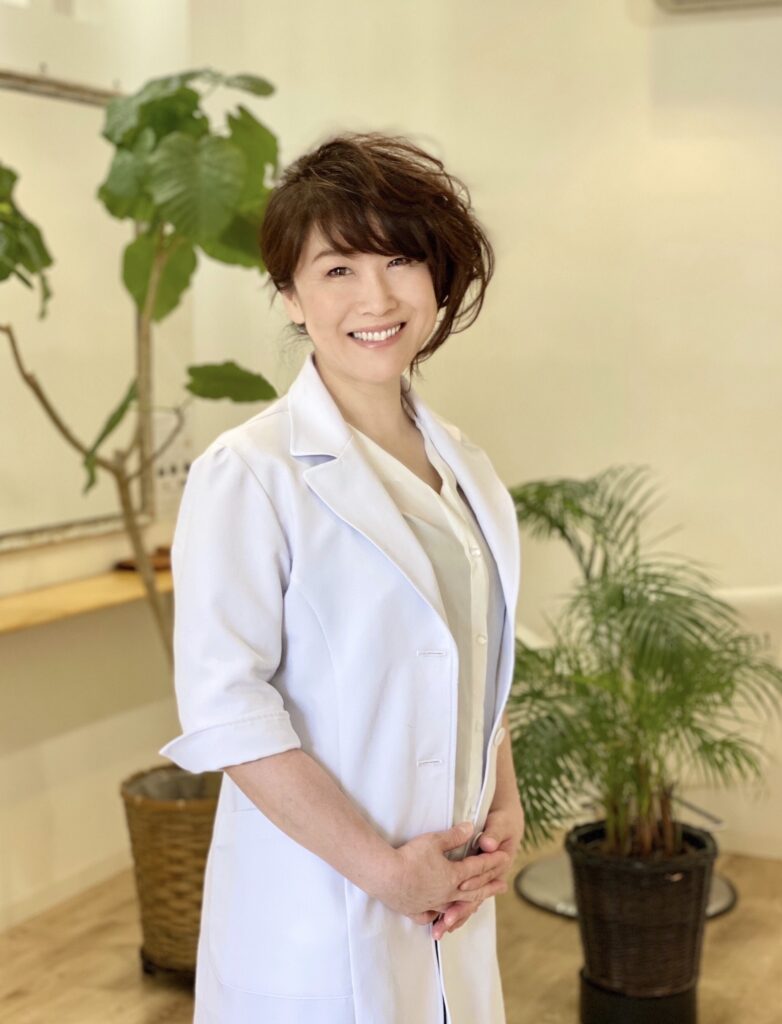 南魚沼市の美容室care スタイリスト 宮下直由美（黄金比を見極めるヘアデザイン）